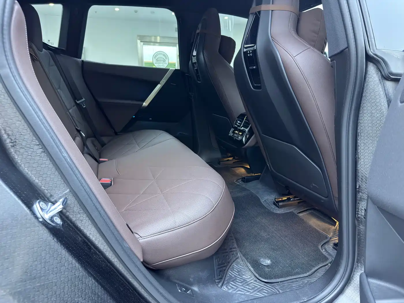 BMW iX 2022 xDrive40 фото 14