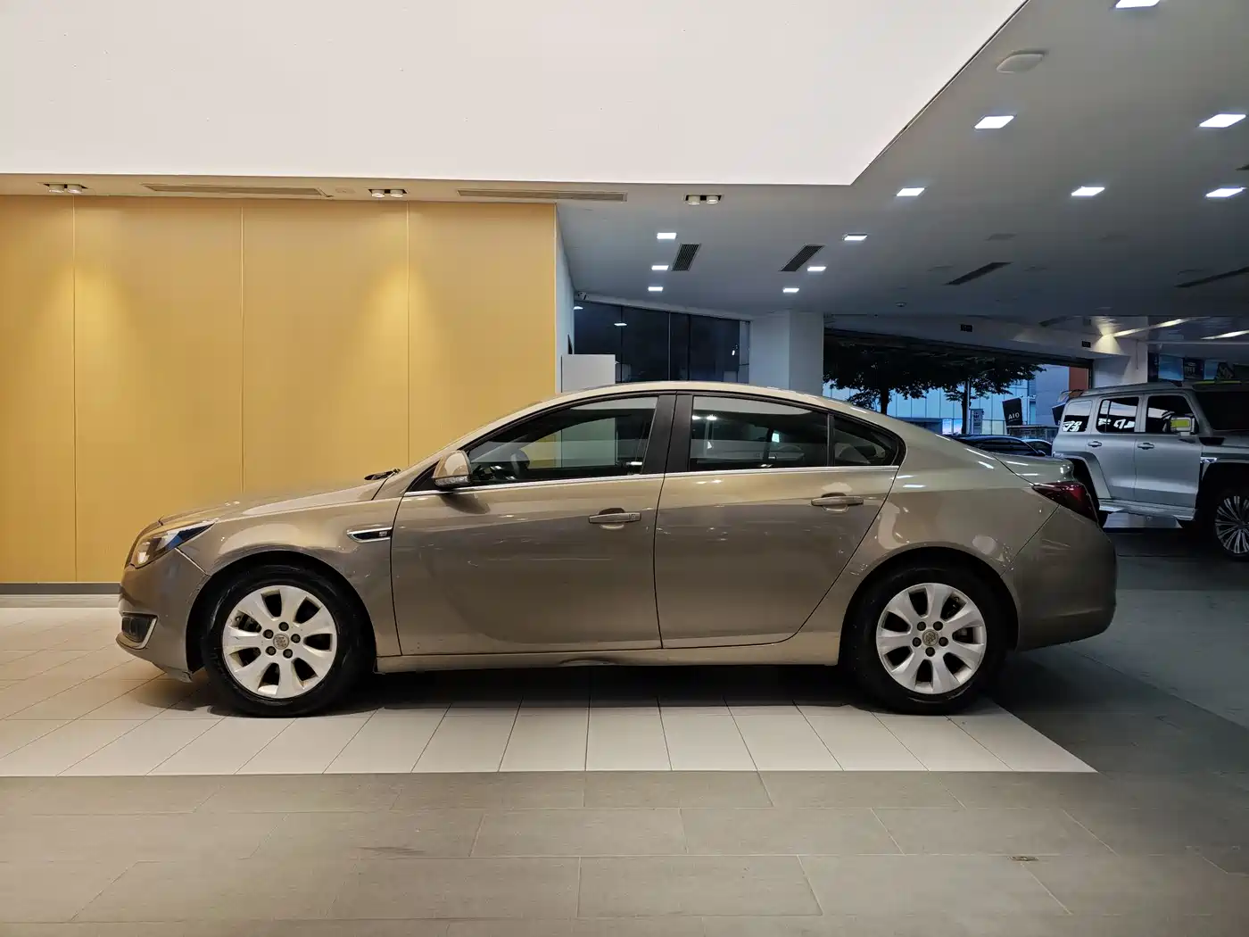 Buick Regal 2015 1.6T Leading Tech Edition фото 7
