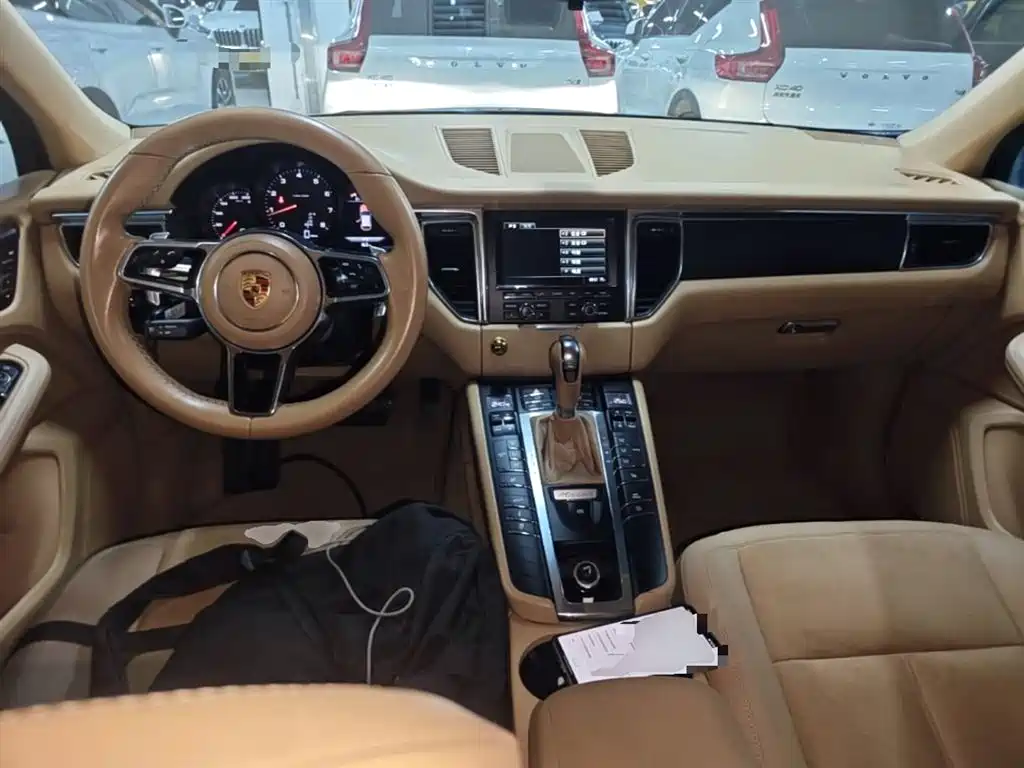 Porsche Macan 2014 Macan 2.0T фото 9