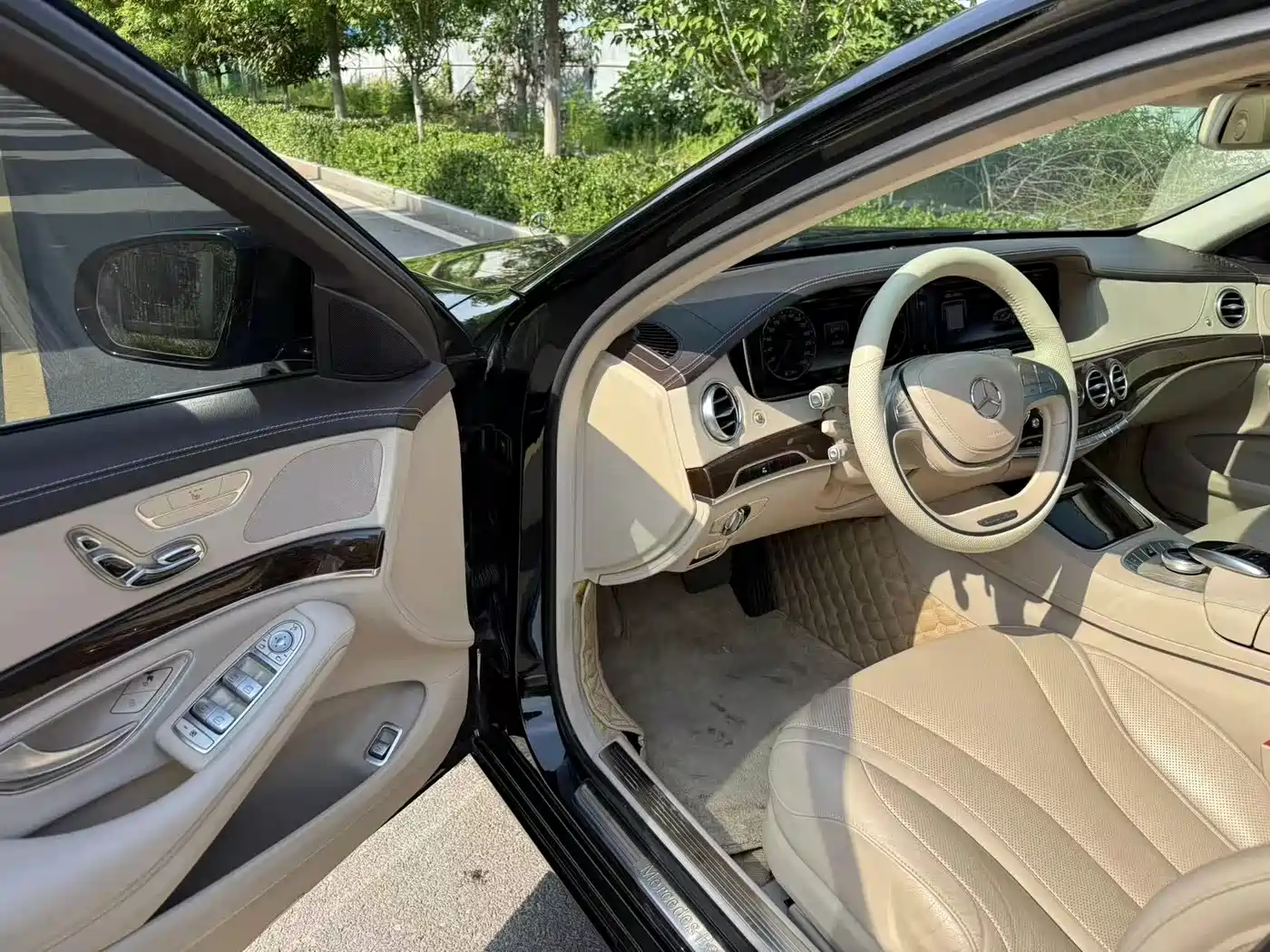 Mercedes-Benz S-Class 2016 S 320 L Luxury фото 13