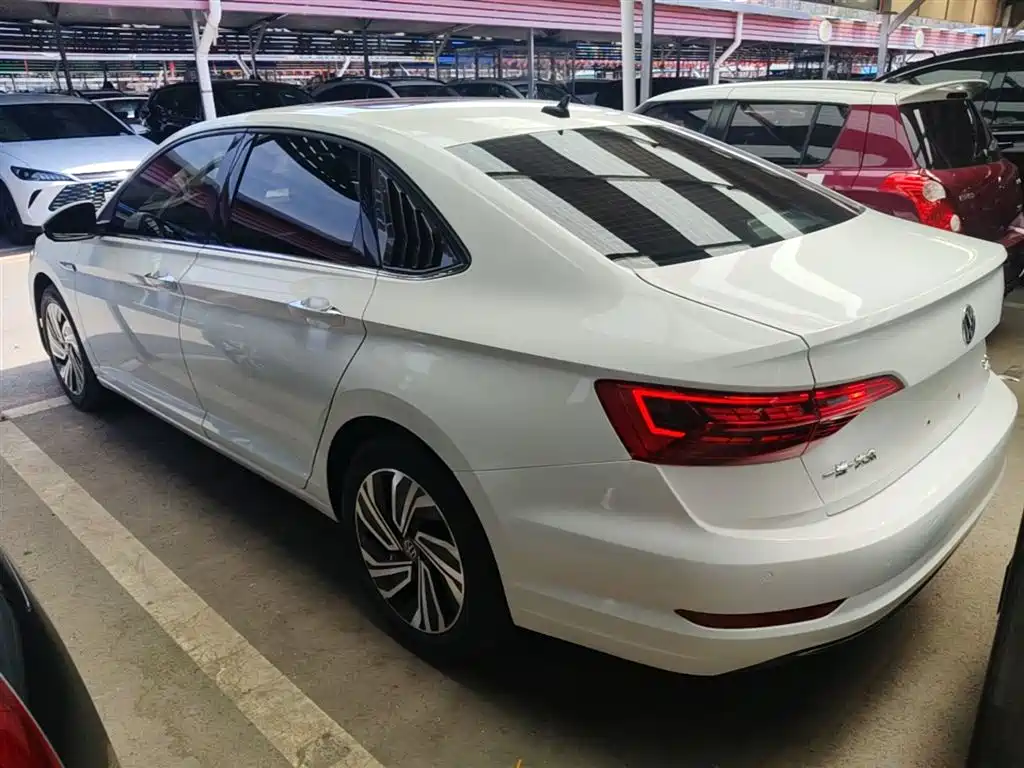 Volkswagen Sagitar 2021 280TSI DSG Surpassing Edition фото 5