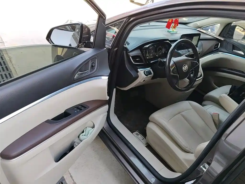 Buick GL8 2020 Model Land Business Class 652T Luxury фото 16