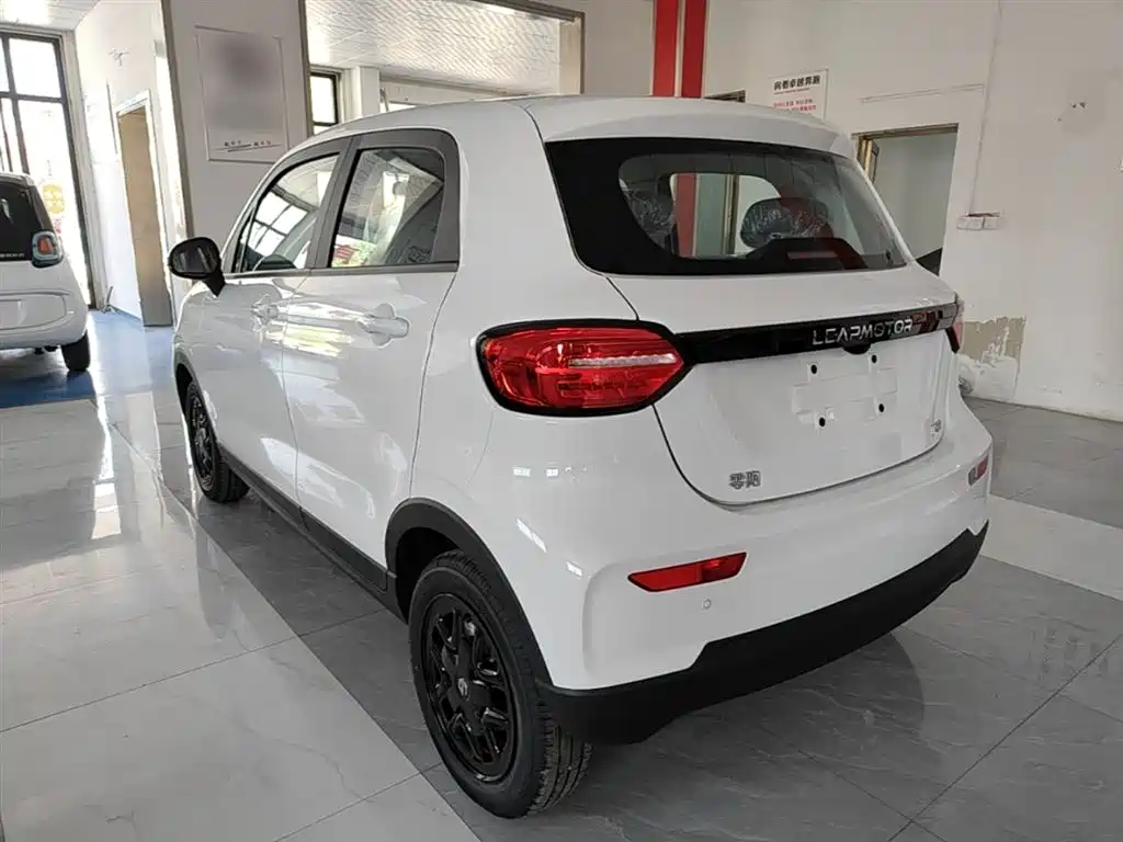 ZERO-RUNNING CAR ZERO RUN T03