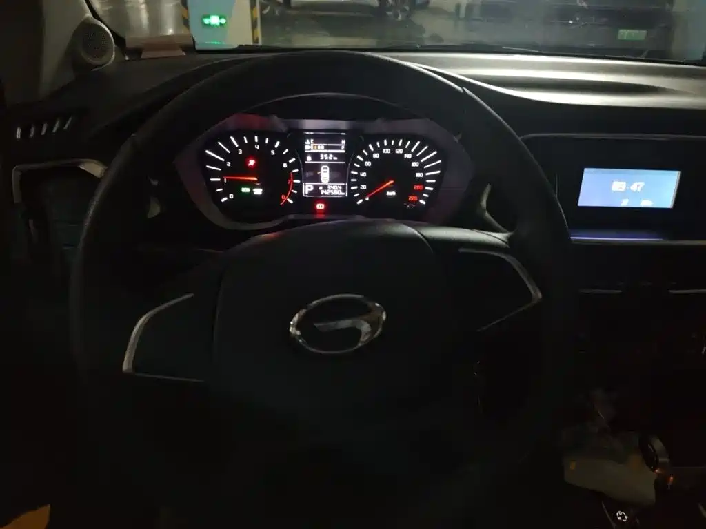 GAC Trumpchi Trumpchi GS4 2017 200T G-DCT 2WD Comfort фото 3