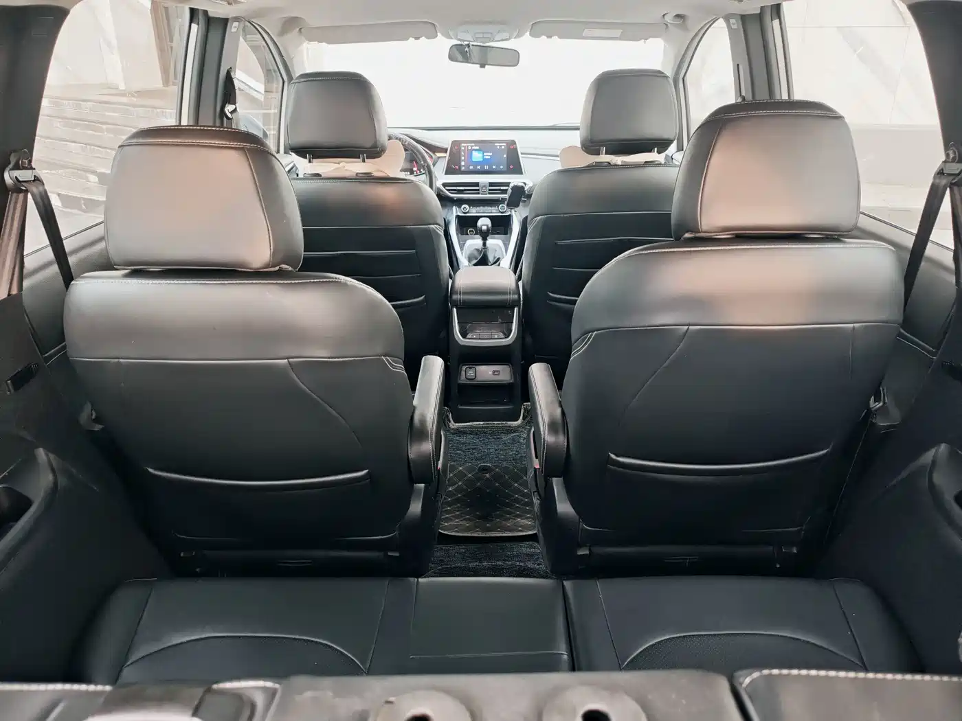 Фото 8 - Maxus Maxus G50