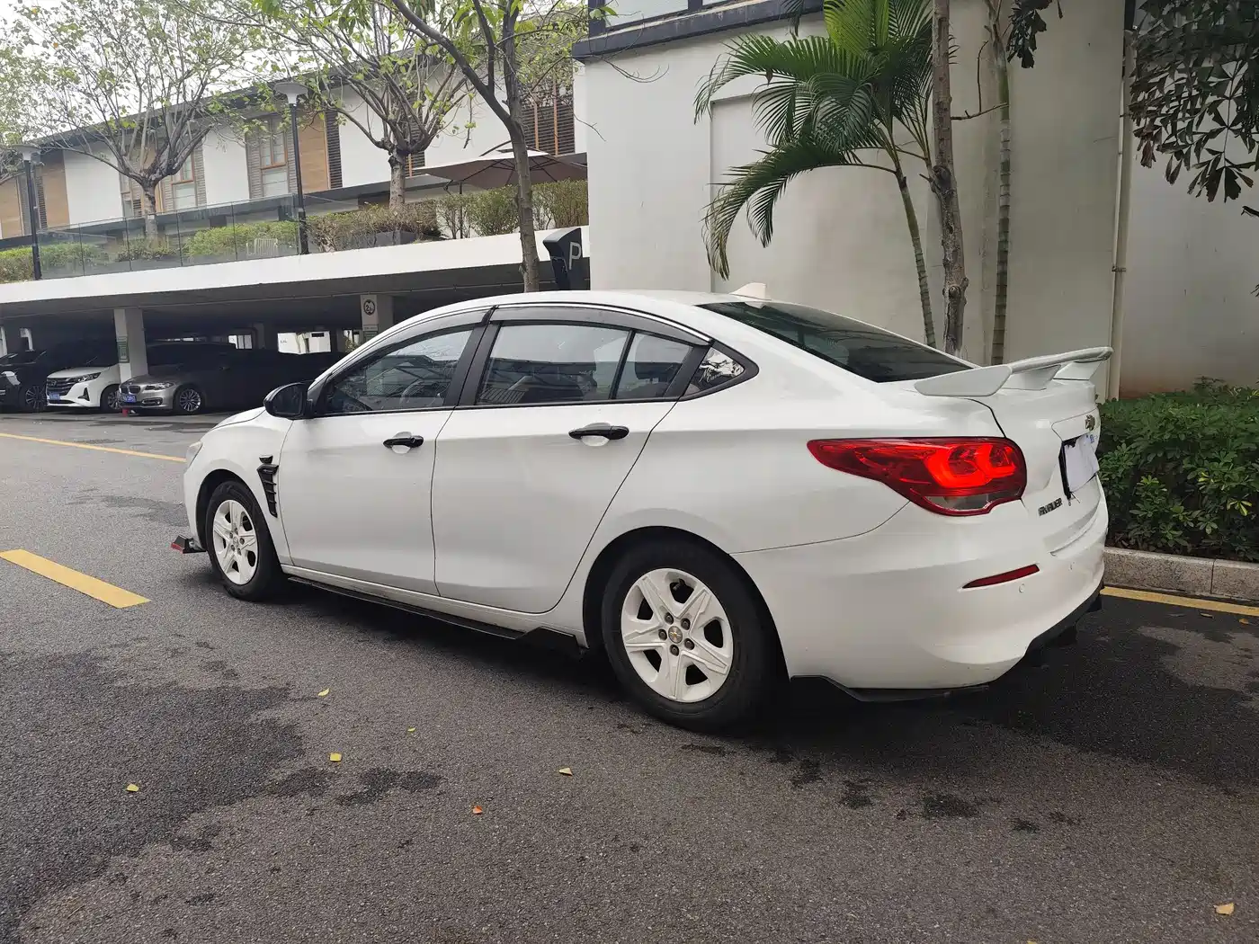Chevrolet Cavalier 2018 320 Auto Enjoy Sunroof Edition фото 5