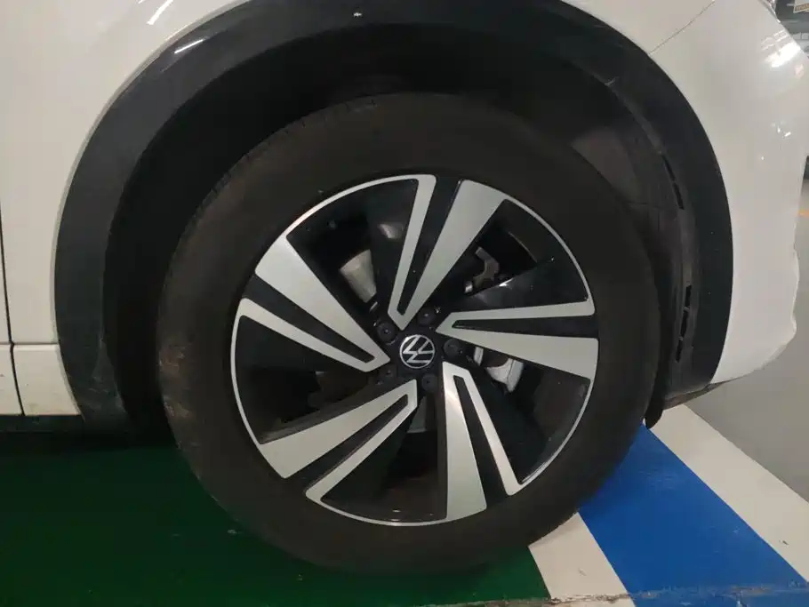 Volkswagen Talagon 2025 2024 Facelift 380TSI AWD R-Line Cruise Public Edition