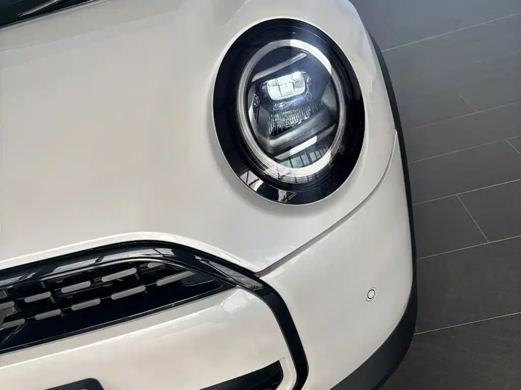 MINI MINI 2026 2025 1.5T COOPER Classic