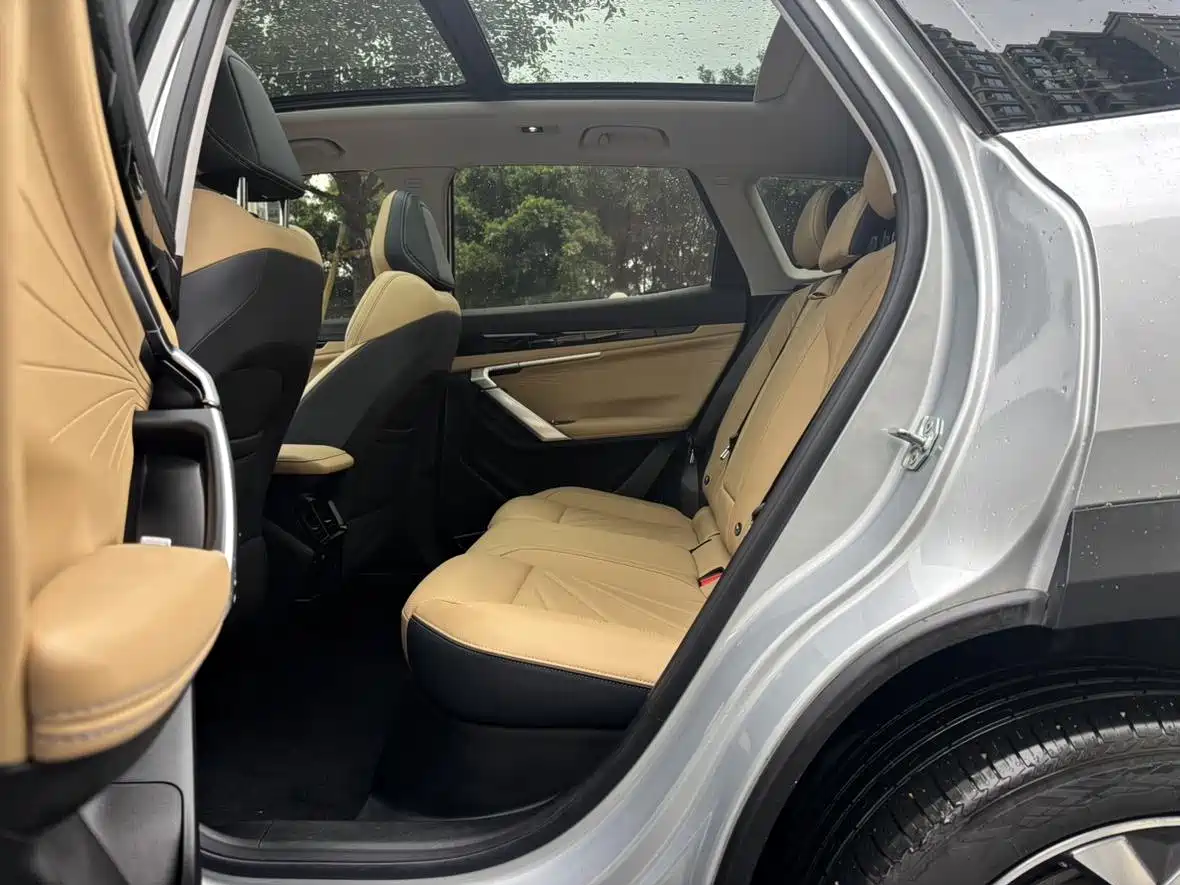 Geely Boyue L 2023 2023 1.5TD DCT Premium