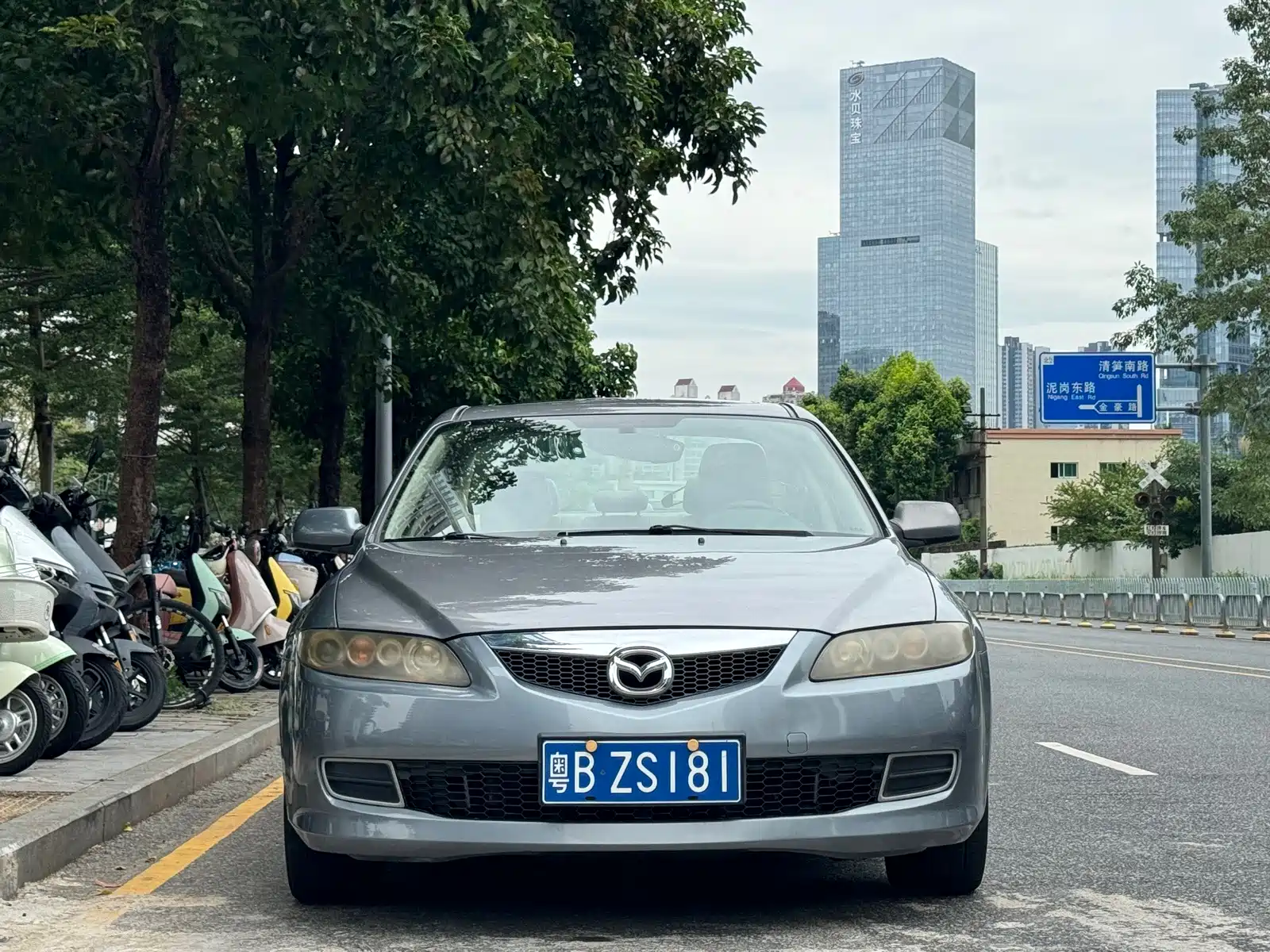 Фото 2 - Mazda 6