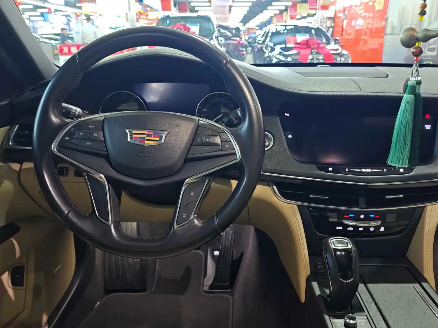 Cadillac CT6 2019 2019 28T Fashion Model