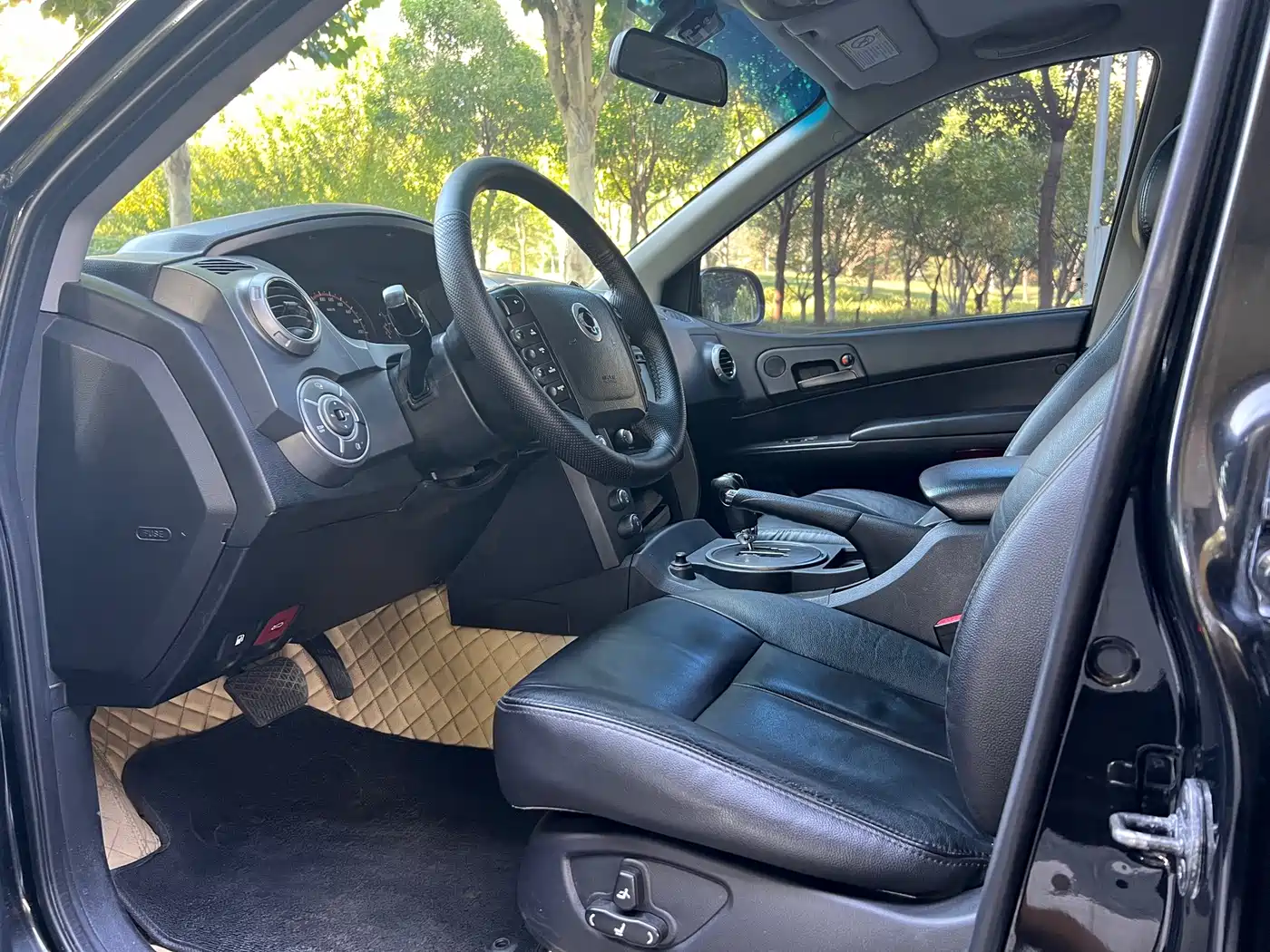 SsangYong Actyon 2013 2011 2.0T AWD Luxury Diesel