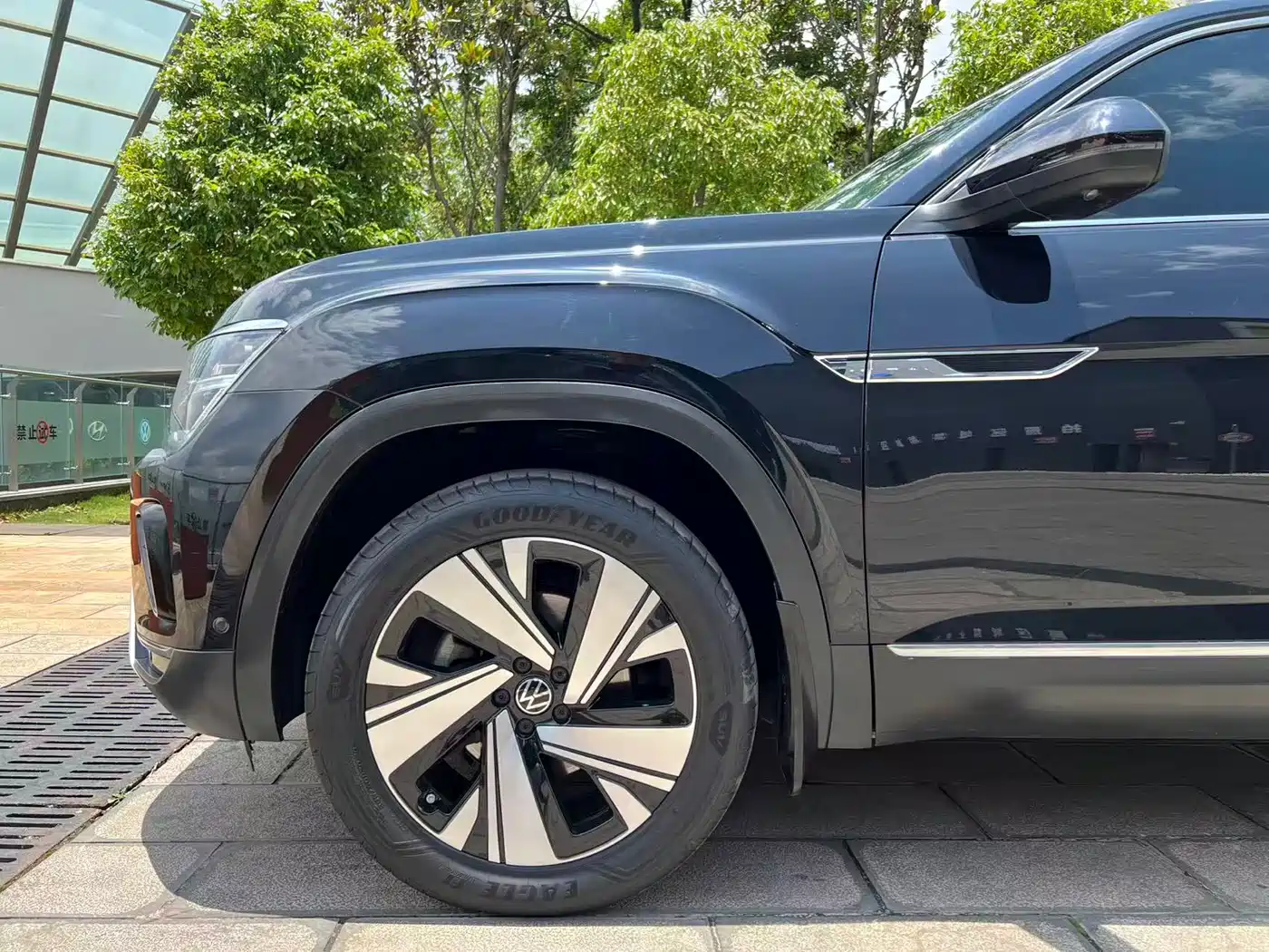 Volkswagen Teramont 2023 380TSI AWD Premium Luxury Edition фото 7