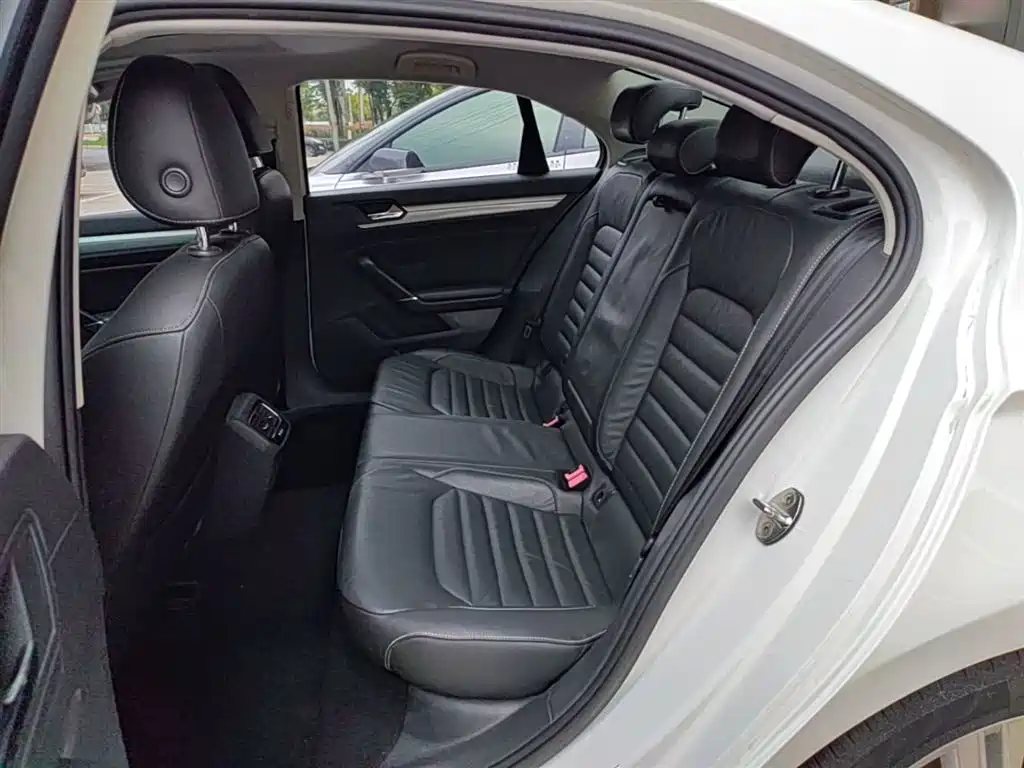 Volkswagen Lamando 2017 280TSI DSG Comfort Edition фото 17