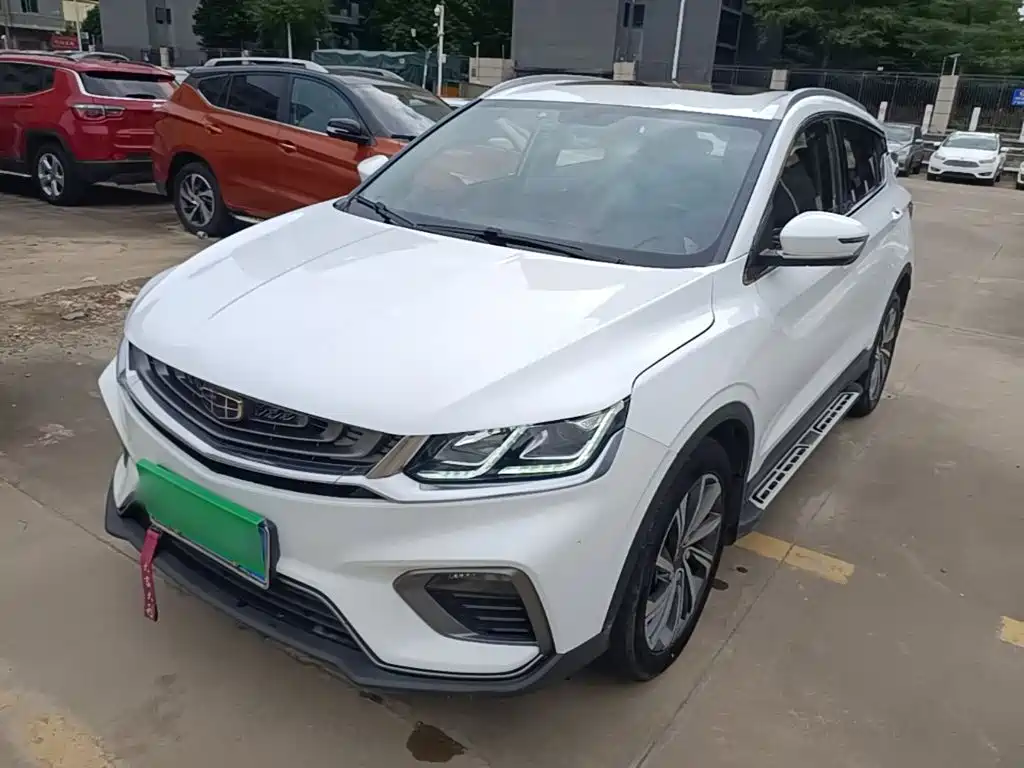 Фото 1 - Geely Coolray