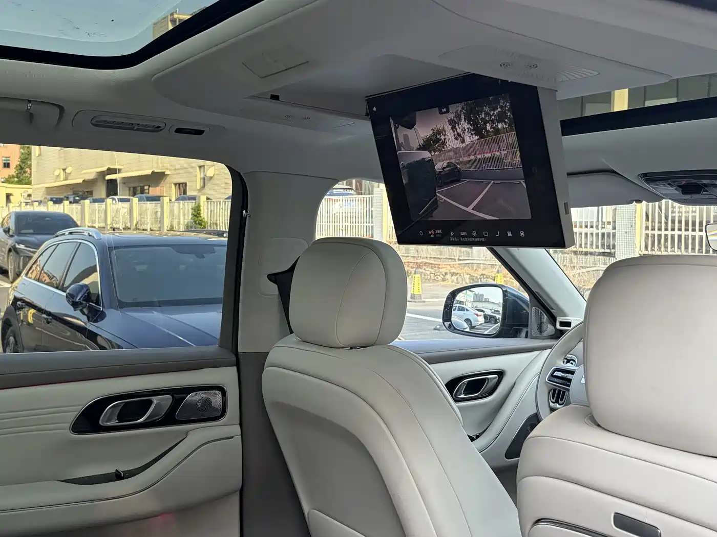 Geely Galaxy Galaxy M9 2025 2025 Model 230km 2WD Explorer+ Edition
