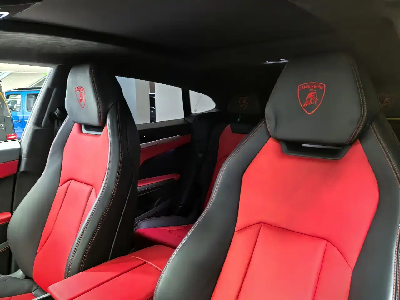 Lamborghini Urus 2021 4.0T V8 фото 16