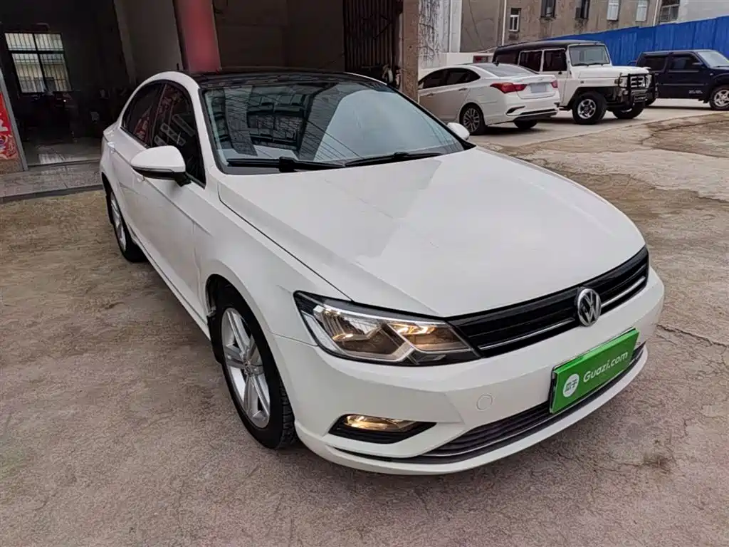 Volkswagen Lamando 2017 280TSI DSG Comfort Edition фото 4
