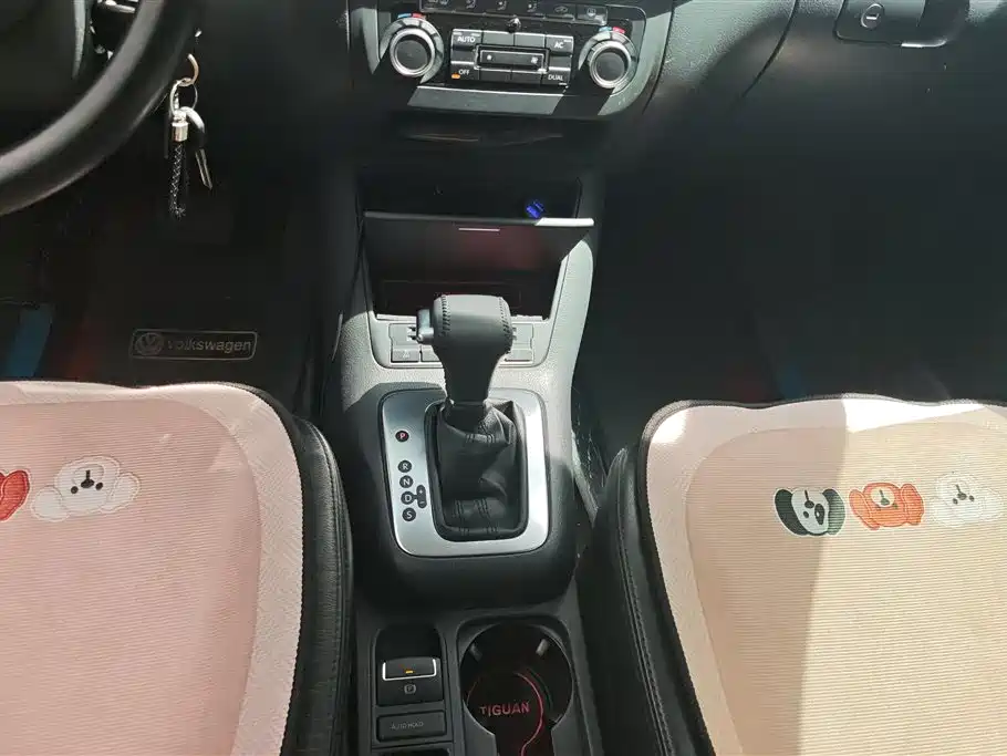 Volkswagen Tiguan 2010 1.8TSI Automatic 2WD Trend фото 16