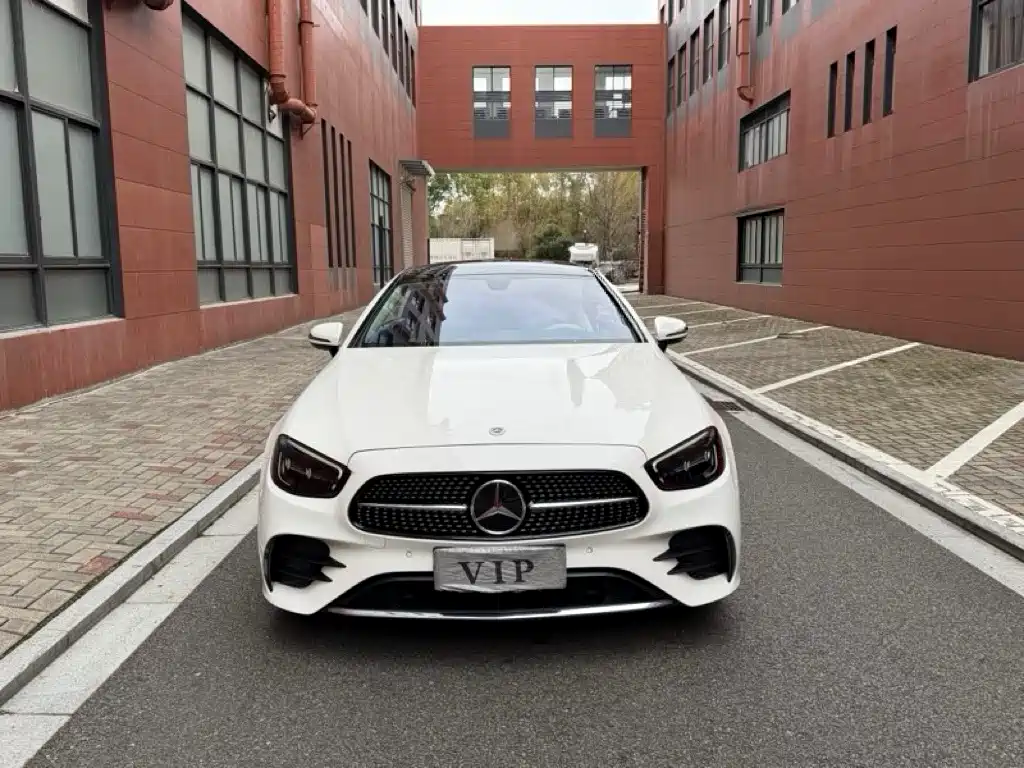 Mercedes-Benz E-Class (Import) 2023 E 260 Coupe фото 2