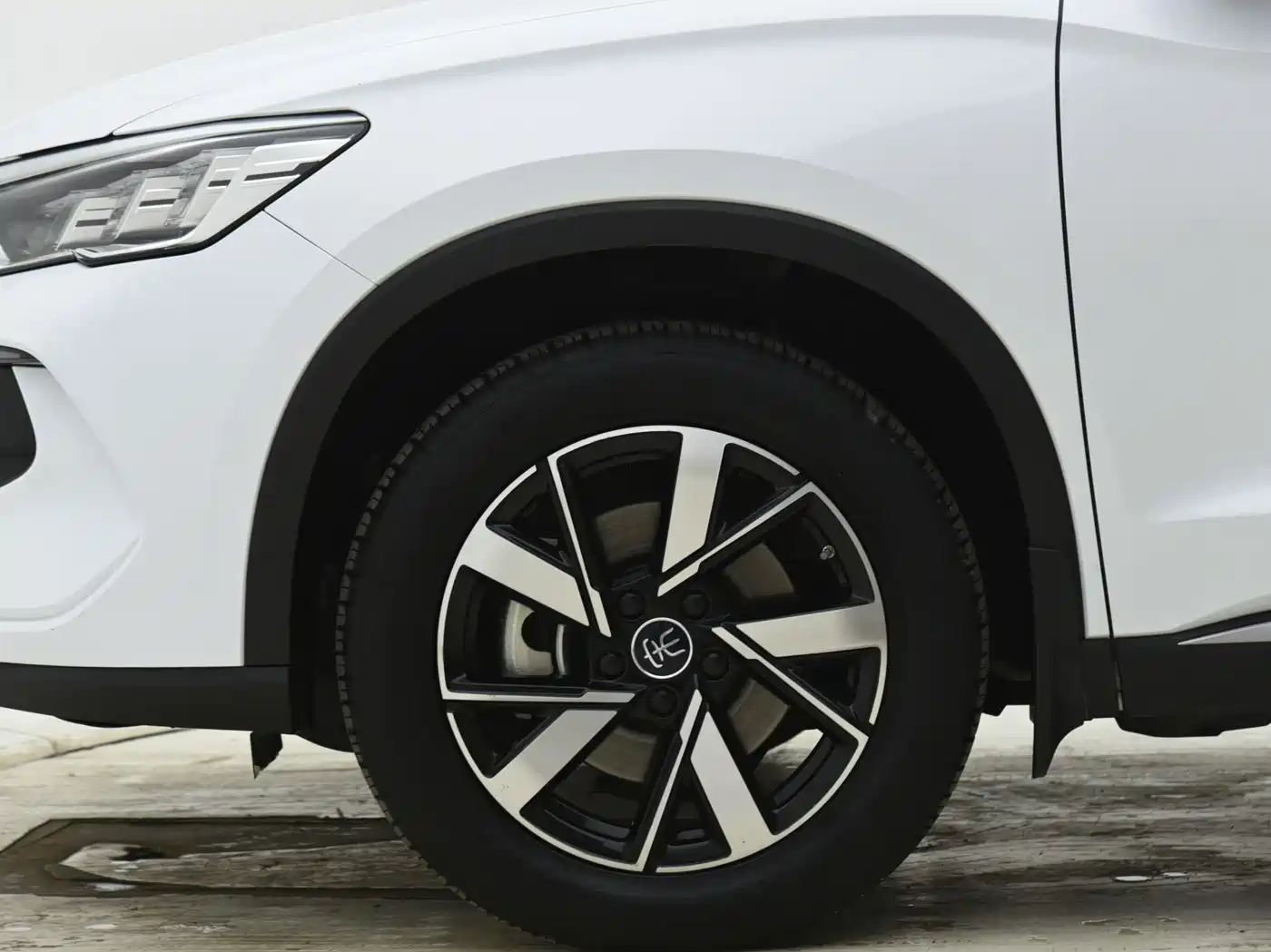 BYD Song Pro New Energy 2023 Champion Edition DM-i 71KM Leading Type фото 20