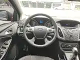 Фото 11 - Ford Focus