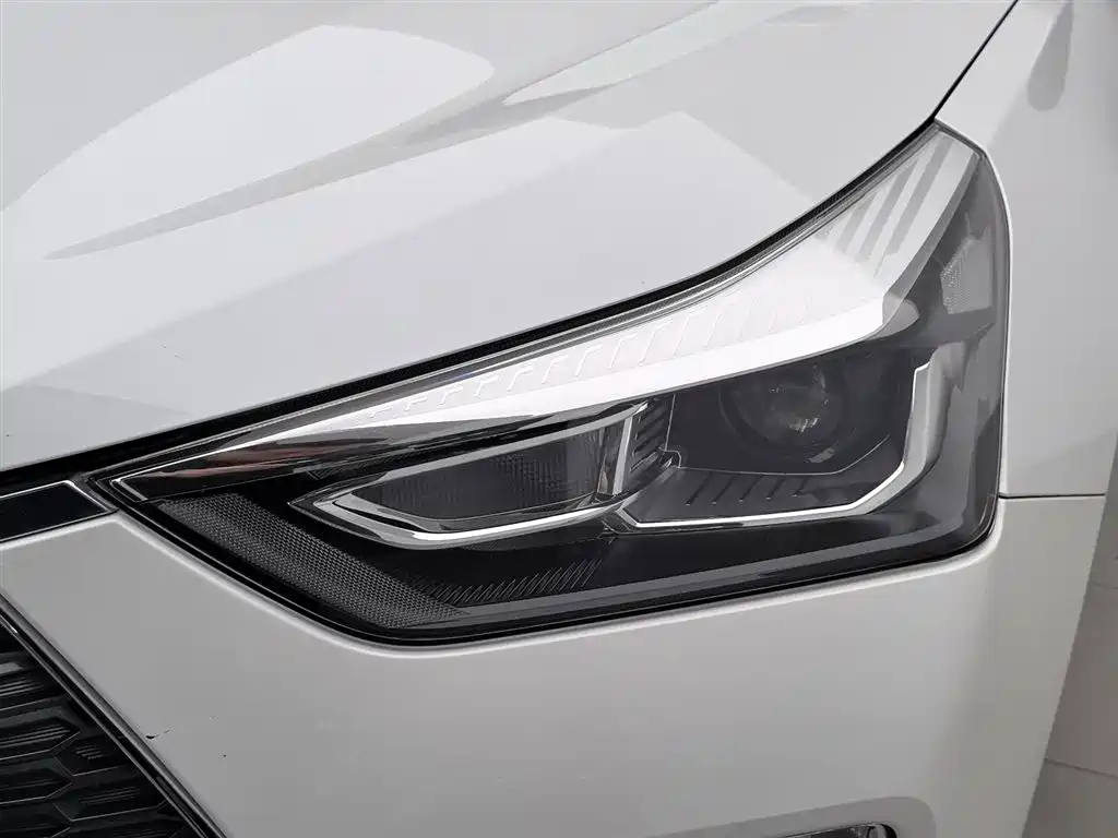 Haval H6 Coupe 2019 1.5T Automatic 2WD Luxury Smart Connect Edition China V фото 7