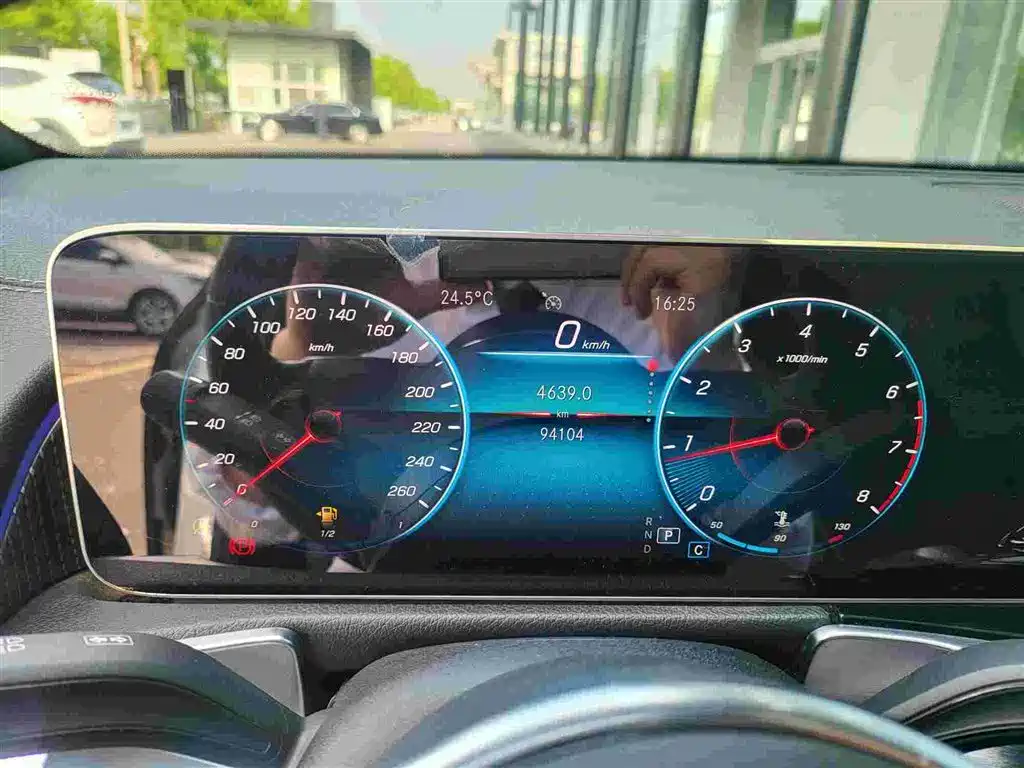 Mercedes-Benz GLB 2020 Facelift GLB 200 Style фото 8