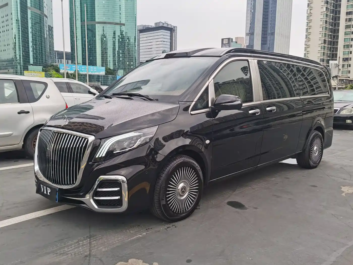 Mercedes-Benz Vito 2021 2.0T Business Edition 7-seater