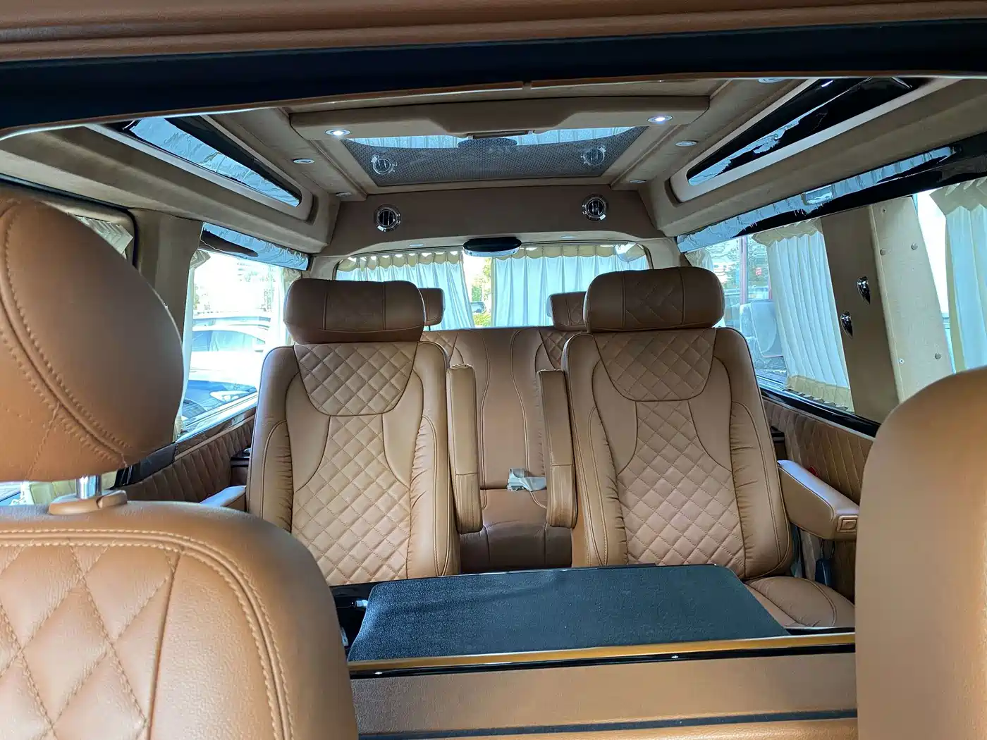 Volkswagen Caravelle 2017 2017 2.0TSI 4WD Luxury 7-Seater