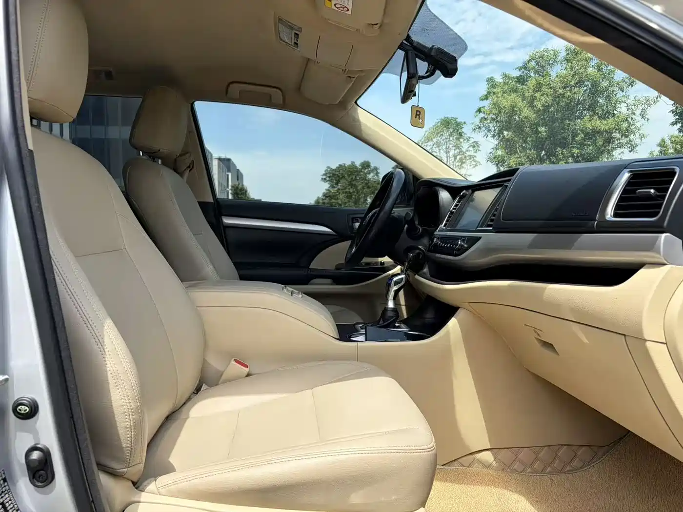 Toyota Highlander 2018 2.0T 4WD Elite 7-seater (China V) фото 15