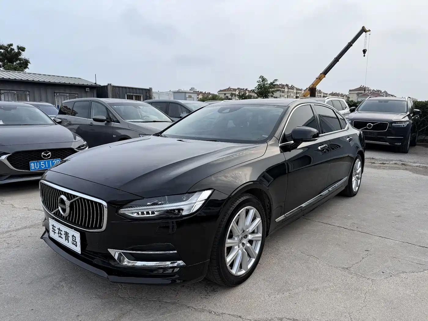 Фото 1 - Volvo S90