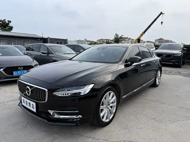 Volvo S90 2019