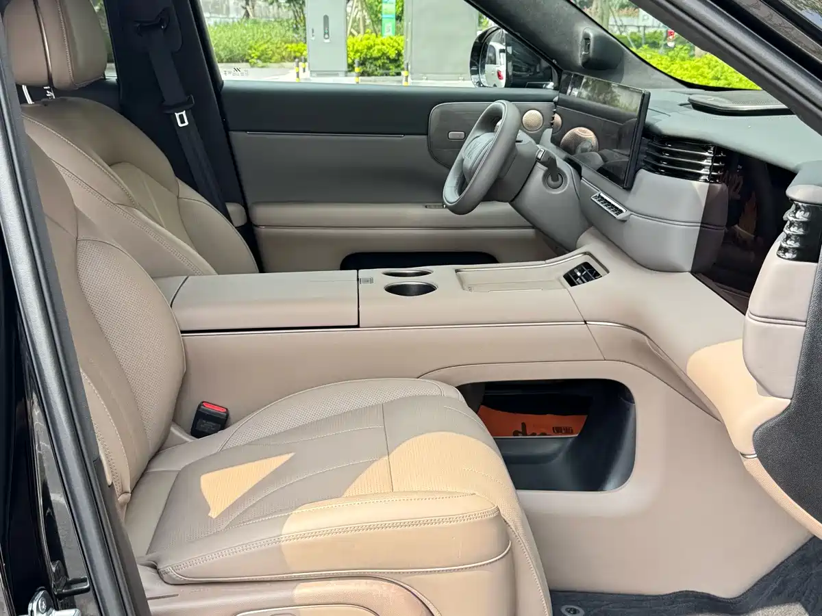 IM Motors IM LS8 2026 2026 Model Base Version 5-seater Long Range Edition