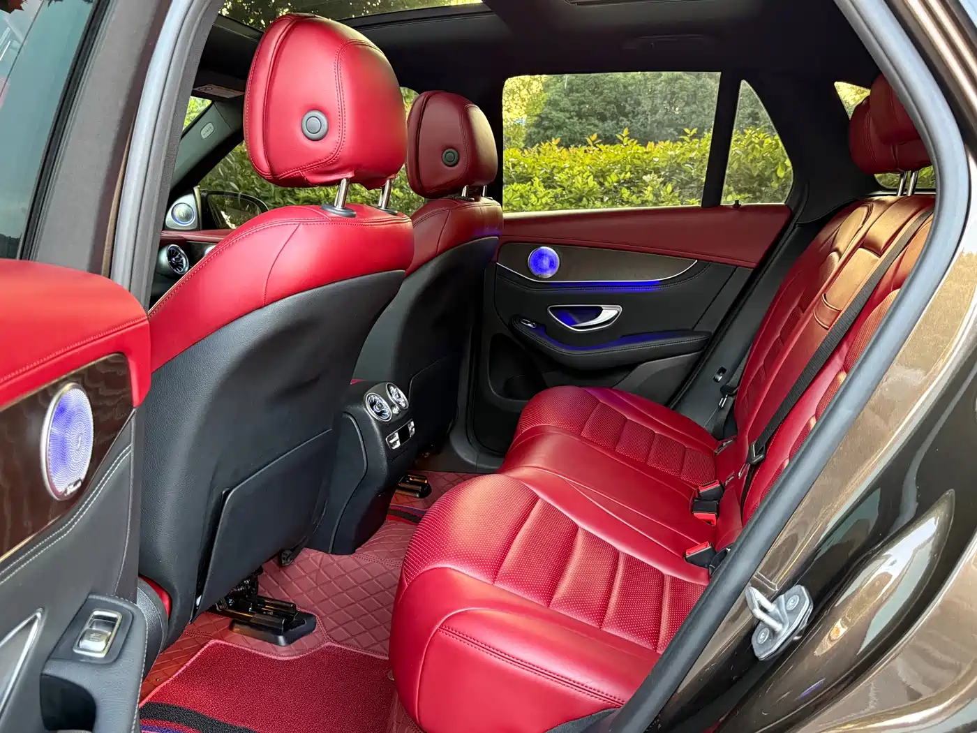 Mercedes-Benz GLC 2017 GLC 300 4MATIC Dynamic фото 7