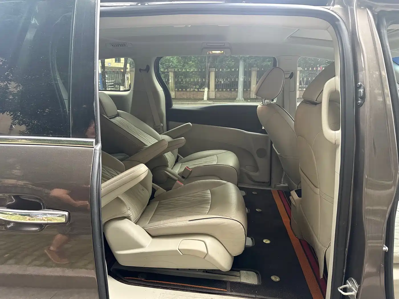 Buick GL8 2022 Land Business Class 652T Luxury фото 16