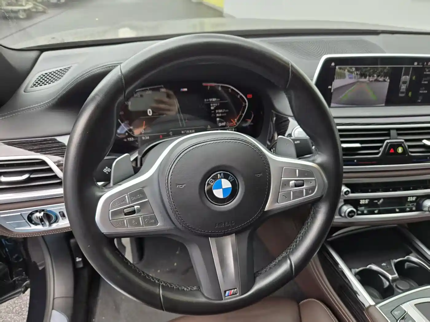 BMW 7 Series 2021 Model 740Li Leading M Sport Package фото 7