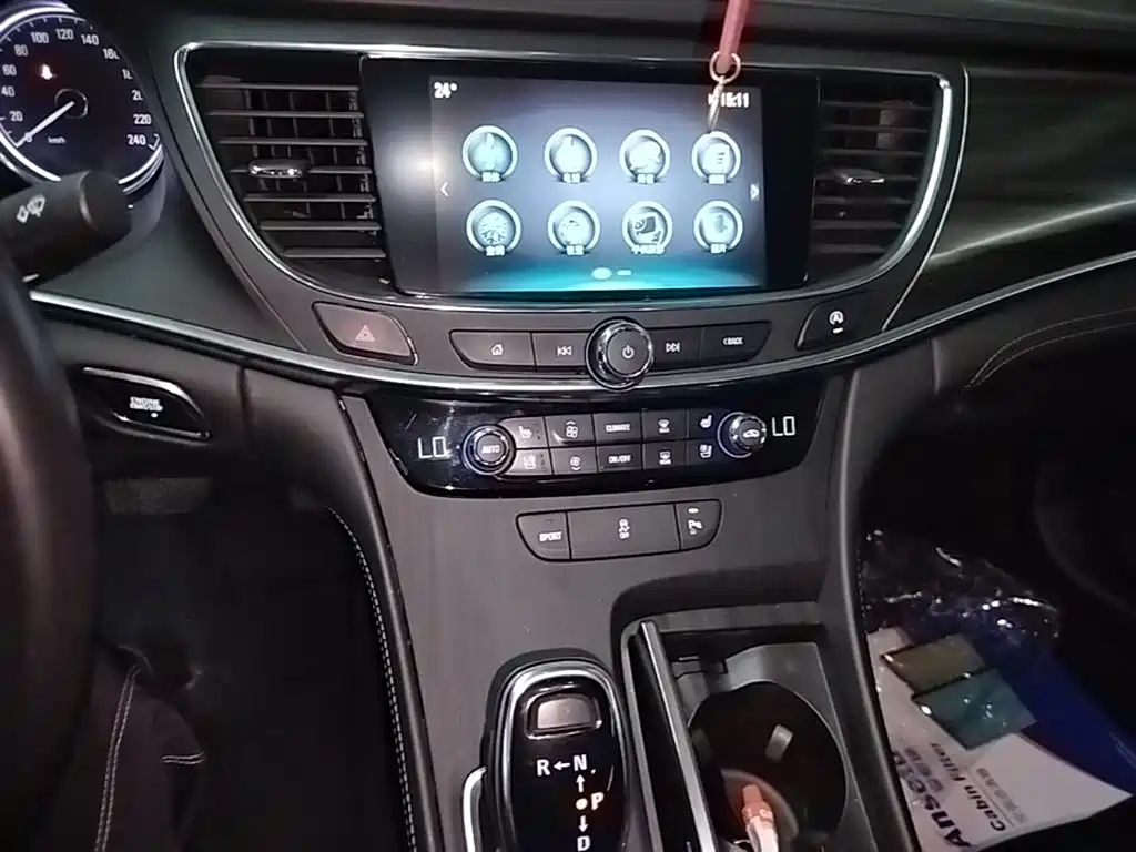 Buick LaCrosse 2018 Model 20T Elite Edition фото 13