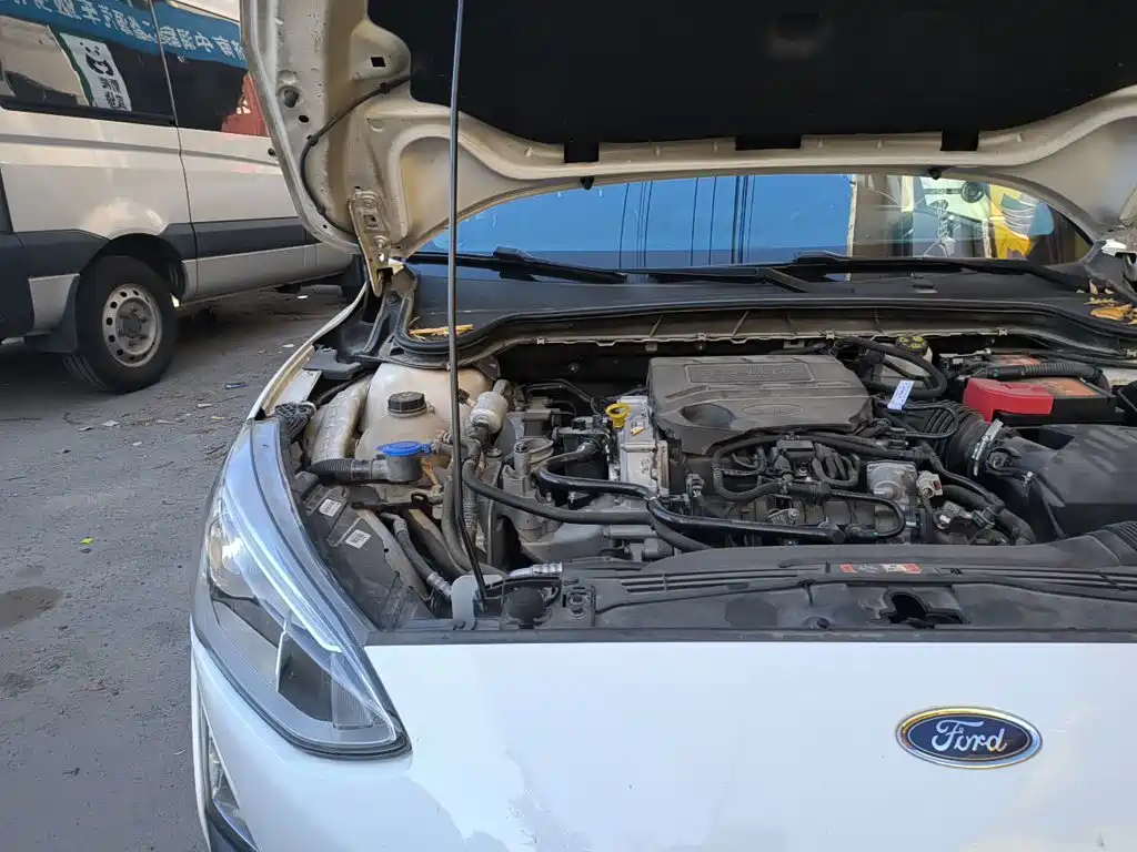 Photo 20 - Ford Focus