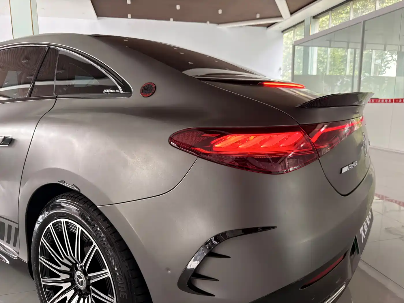 Mercedes-Benz EQE 2022 350 Pioneer Edition фото 14