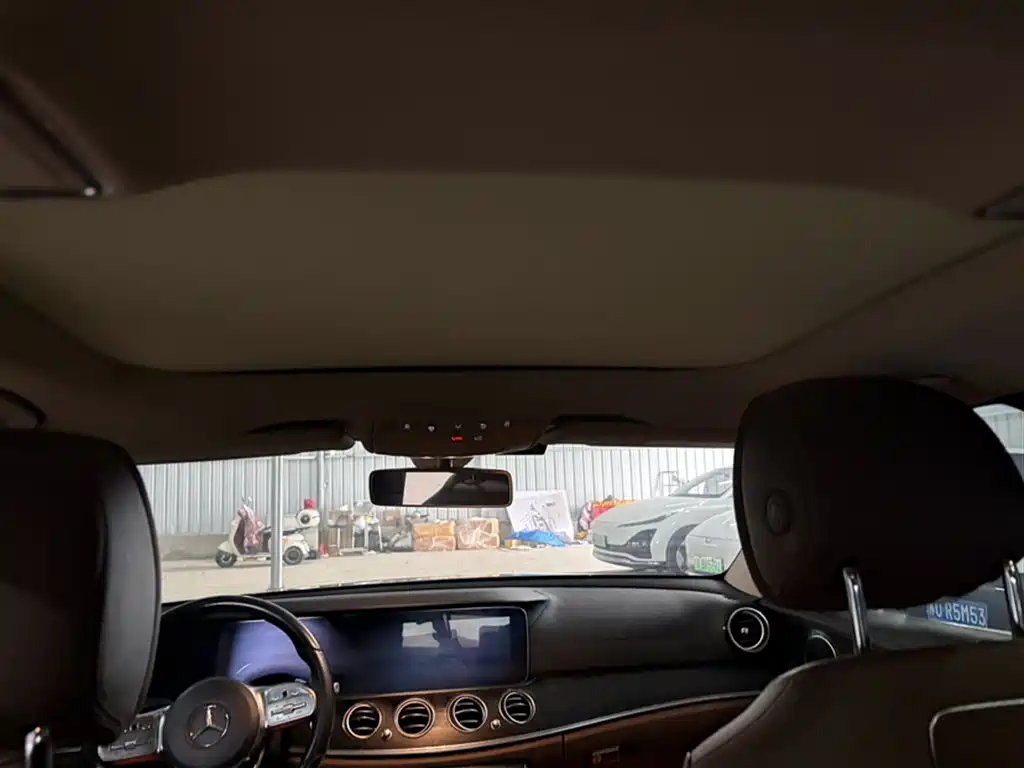 Mercedes-Benz E-Class 2019 E 200 L Sport фото 17