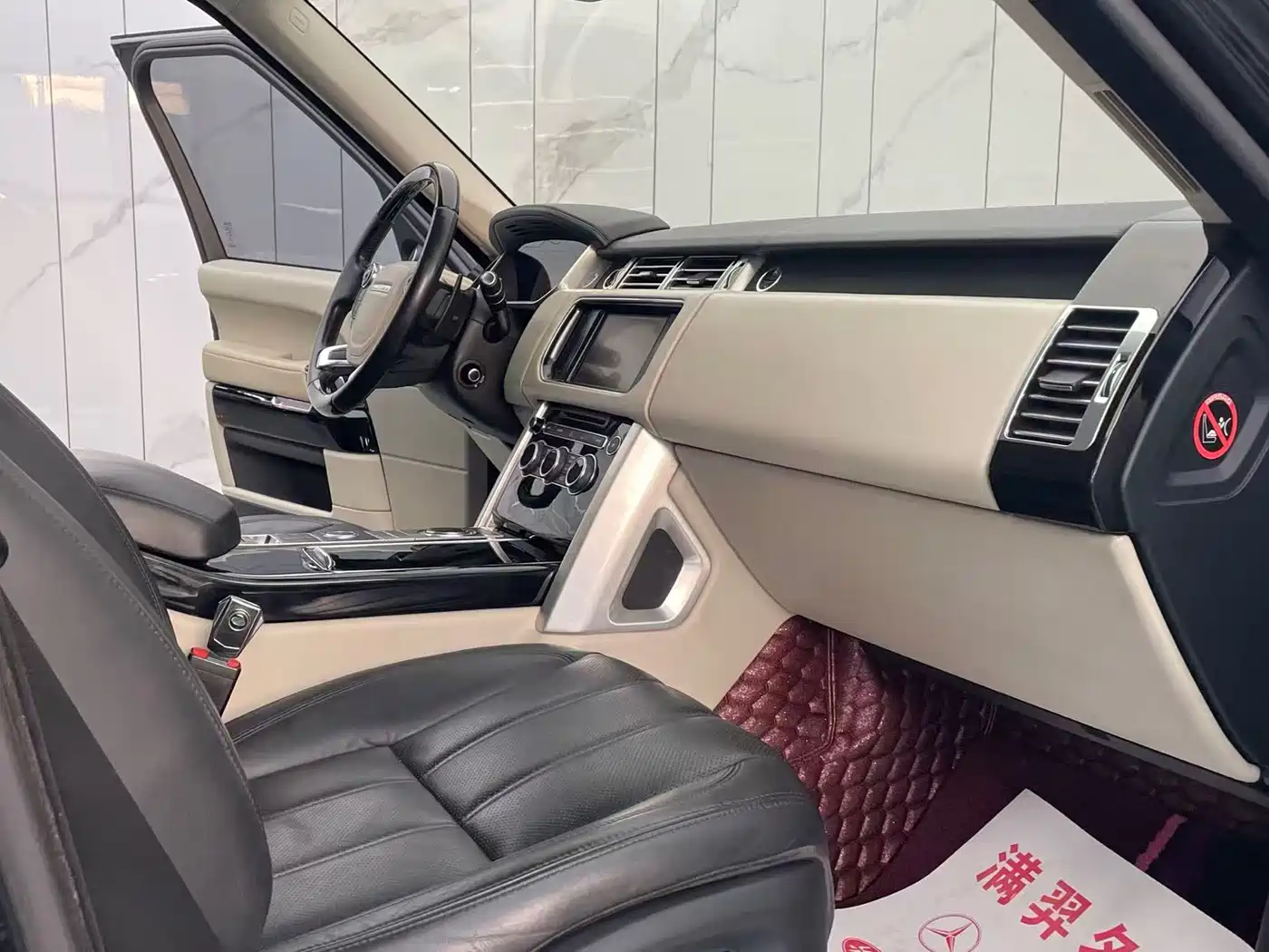 Land Rover Range Rover 2012 5.0 SC V8 Ultimate Genesis Edition фото 17