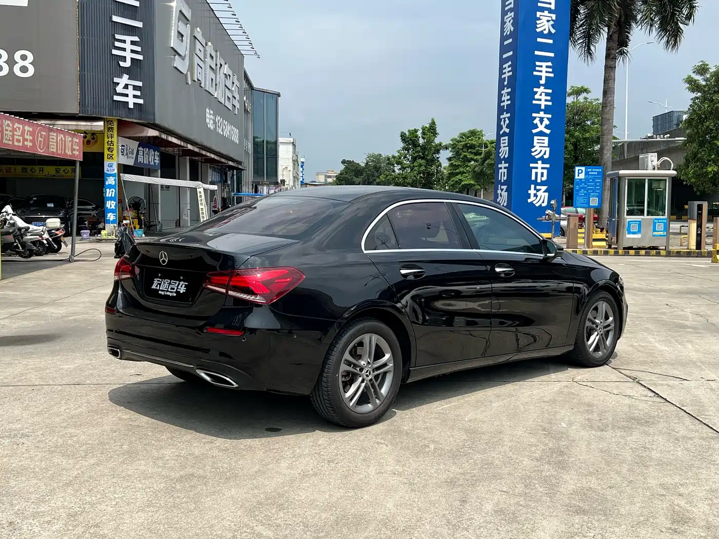 Mercedes-Benz A-Class 2019 A 200 L фото 14