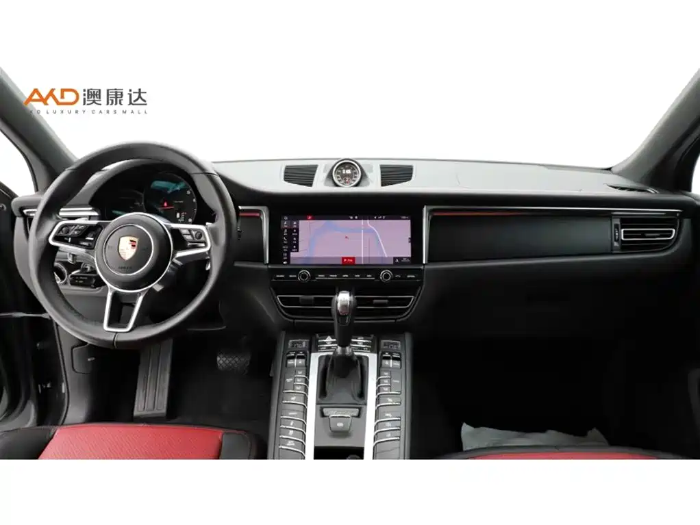 Porsche Macan 2018 Macan 2.0T фото 5