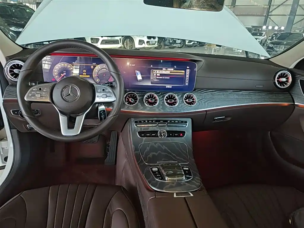 Mercedes-Benz CLS 2020 CLS 300 Dynamic фото 10