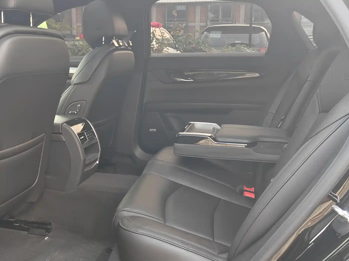 Cadillac CT6 2017 28T Luxury фото 27
