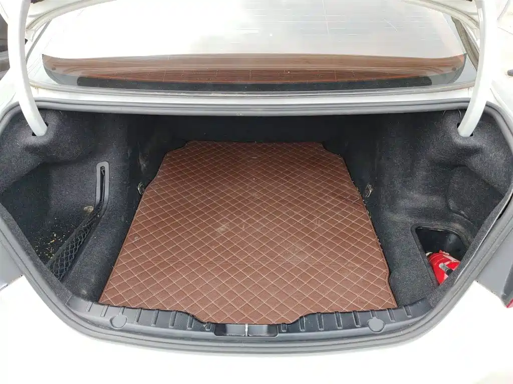 BMW 5 Series 2014 520Li Elegance фото 10
