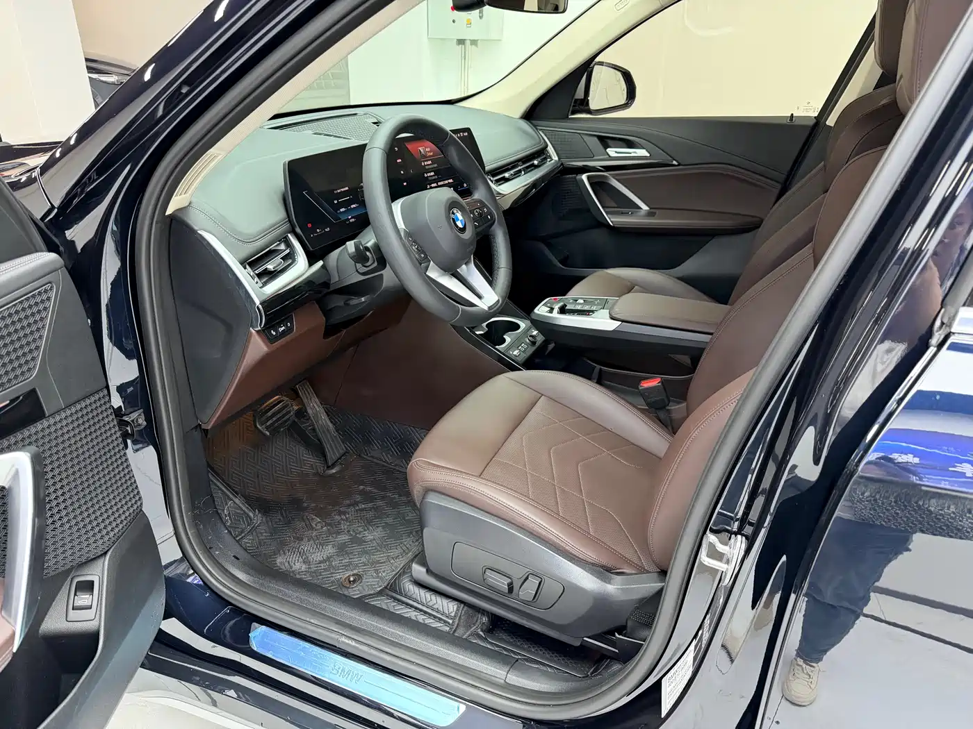 BMW X1 2023 sDrive20Li X Design Package фото 13