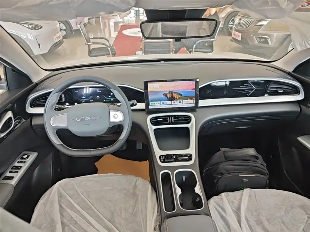 Geely Galaxy Starry Wish 2026 Edition 310km Youth Version фото 10