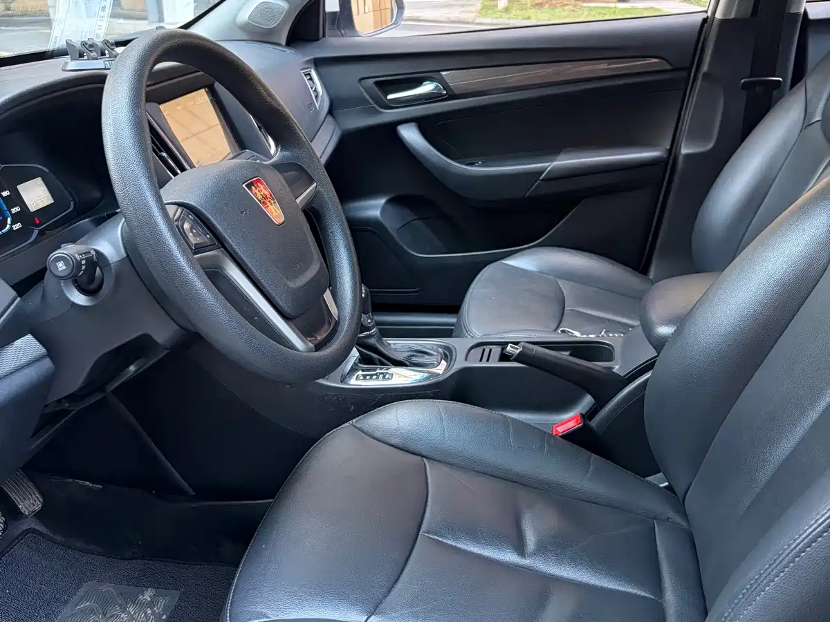 Фото 4 - Roewe 360